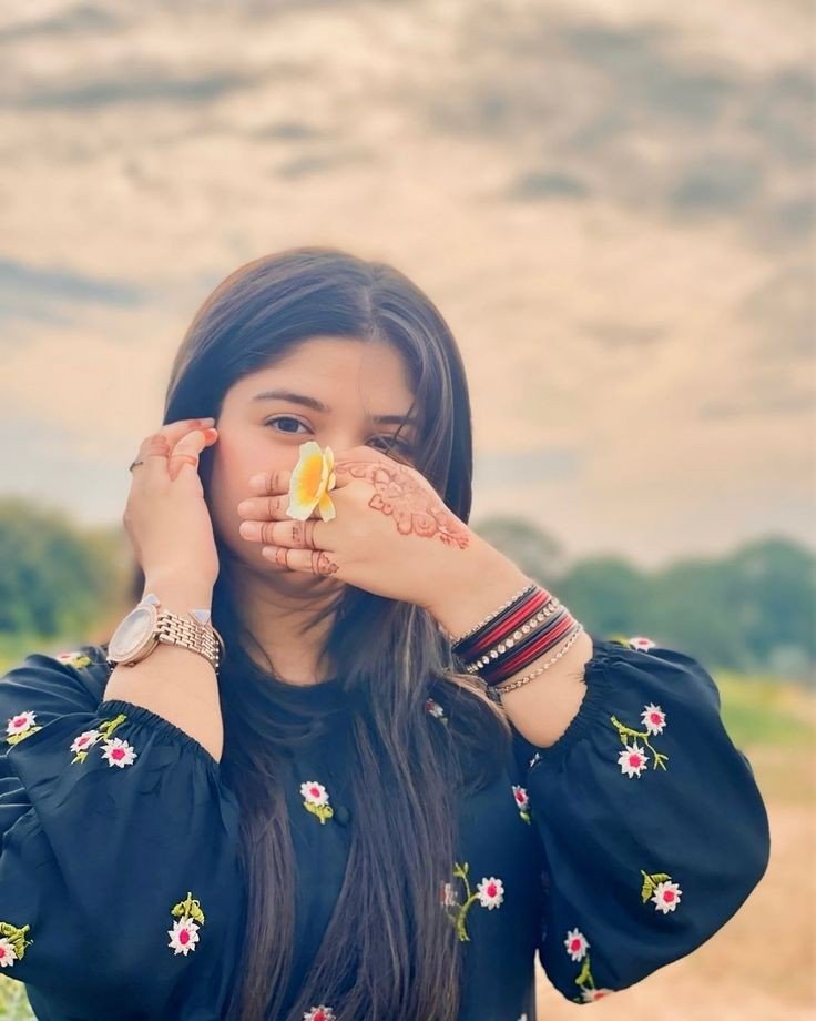 Cute Adventure Girl DP