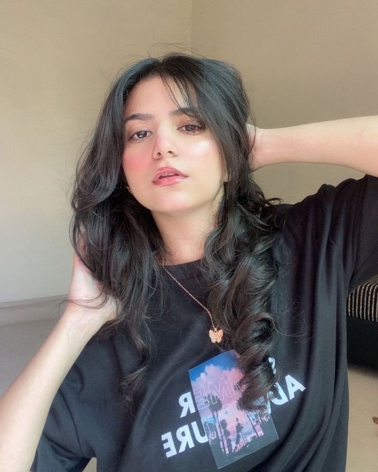 Cute College Girl Pic