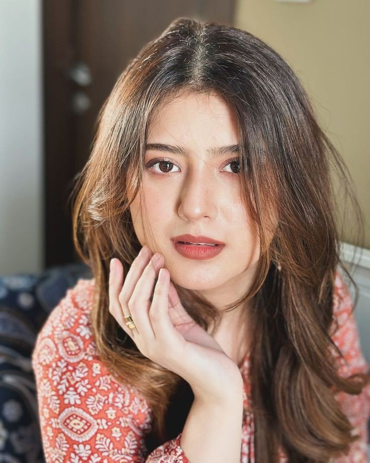 Indian Model Girl Photo