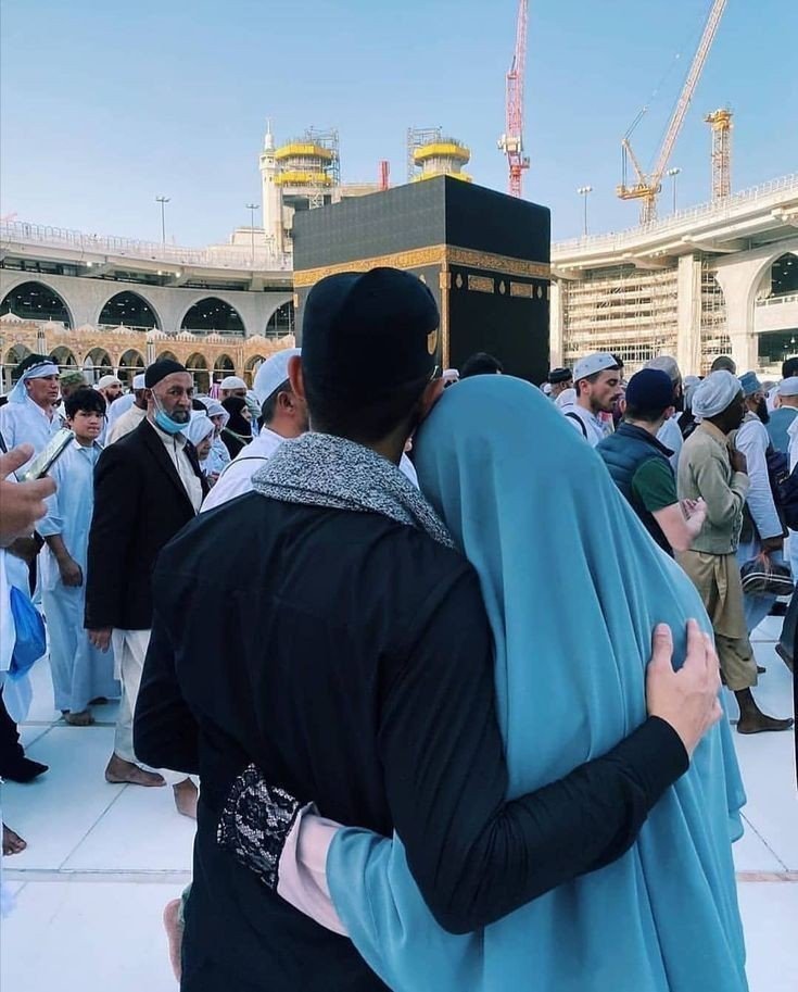 aesthetic islamic couple dp