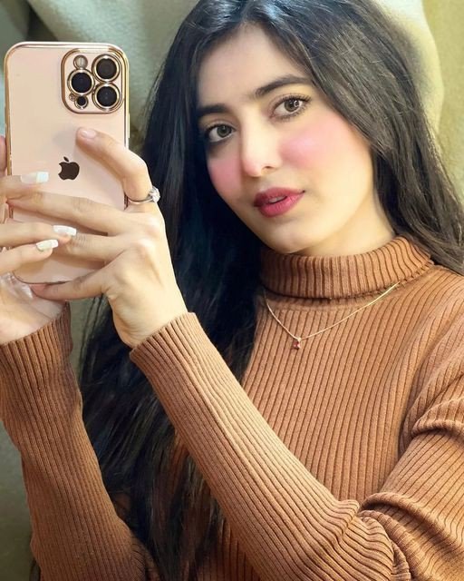 anime attitude girl dp for instagram