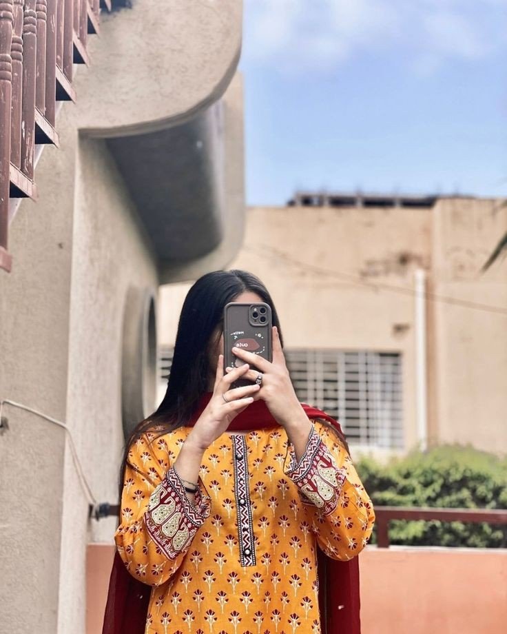 awesome hidden face girls dpz