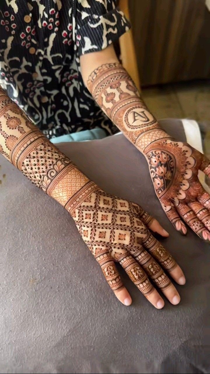 back hand mehndi design bridal arabic
