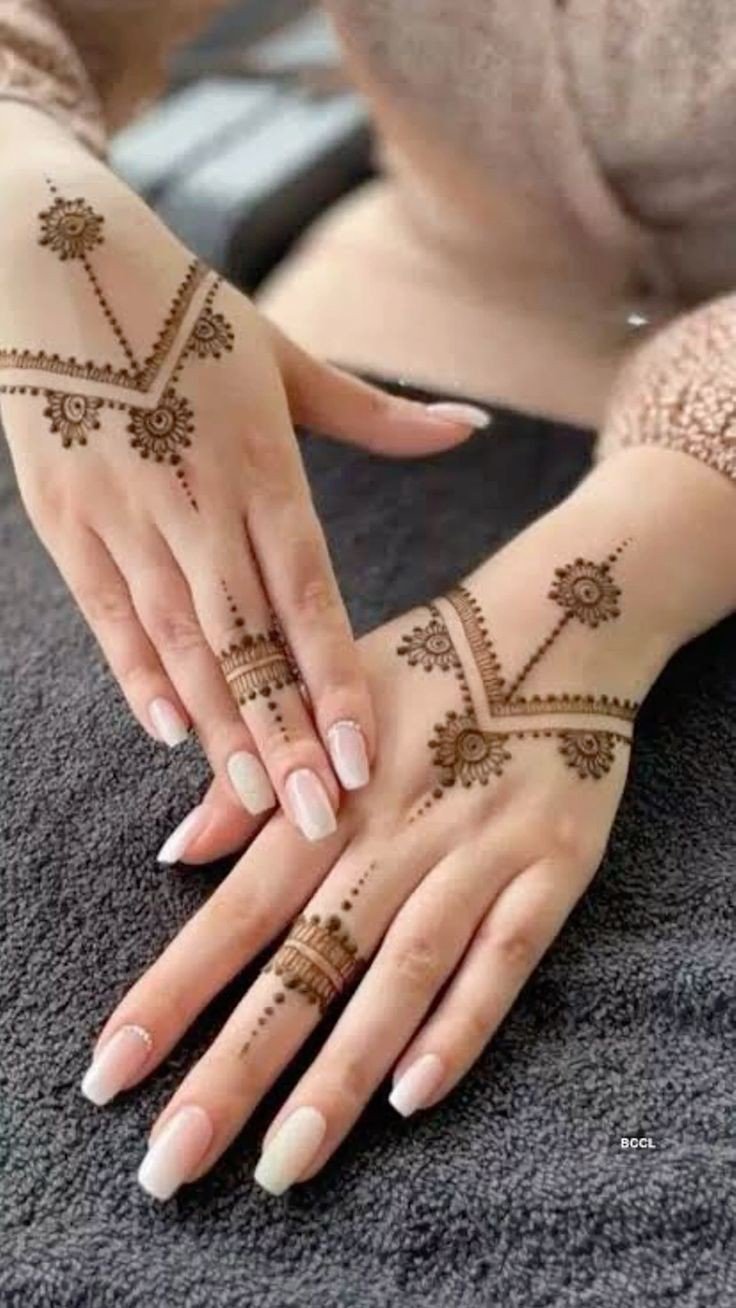back hand mehndi design child