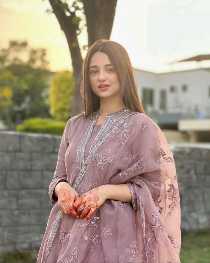 best instagram dp for girls anime