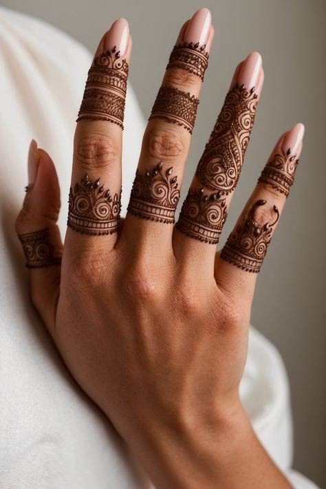 check back hand mehndi design