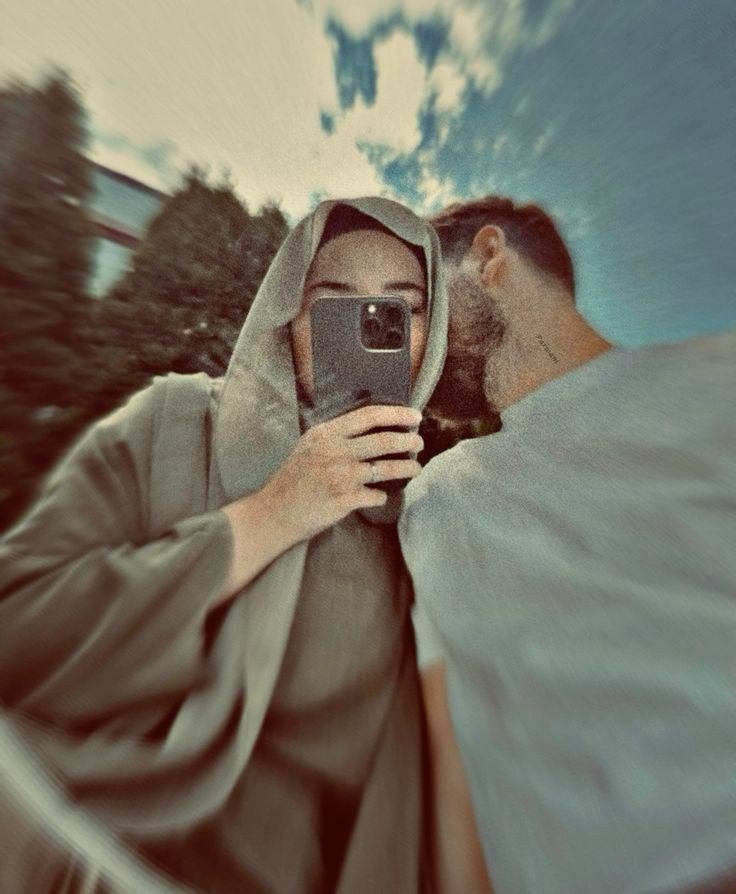 couple dp for instagram anime half half