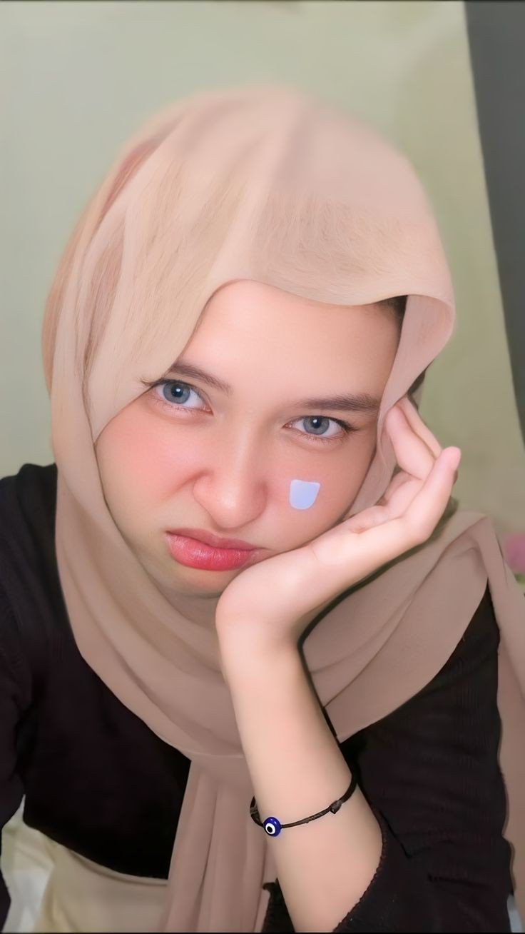 cute simple girl pic muslim