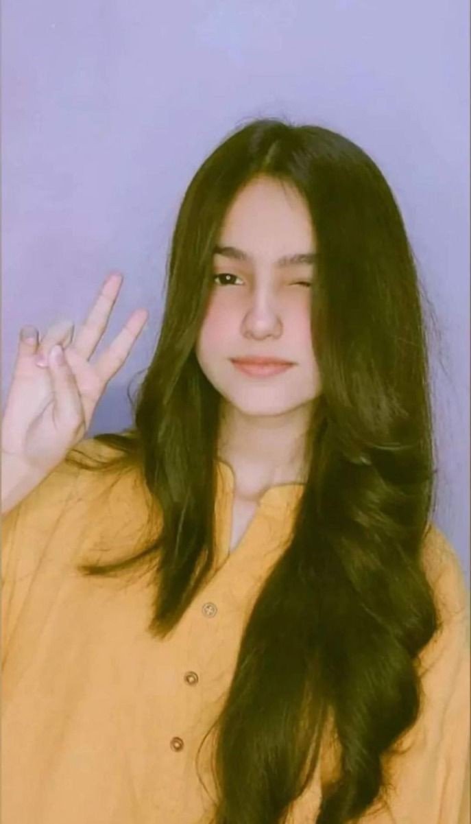 cute single girl dp instagram aesthetic