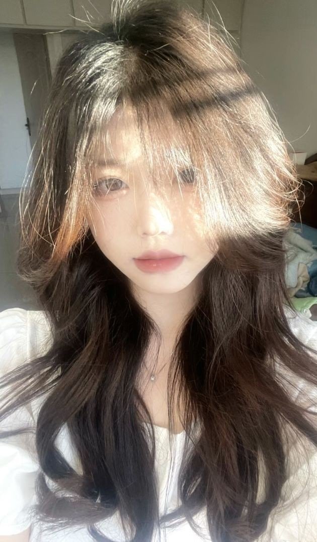 korean girl aesthetic dp hidden face