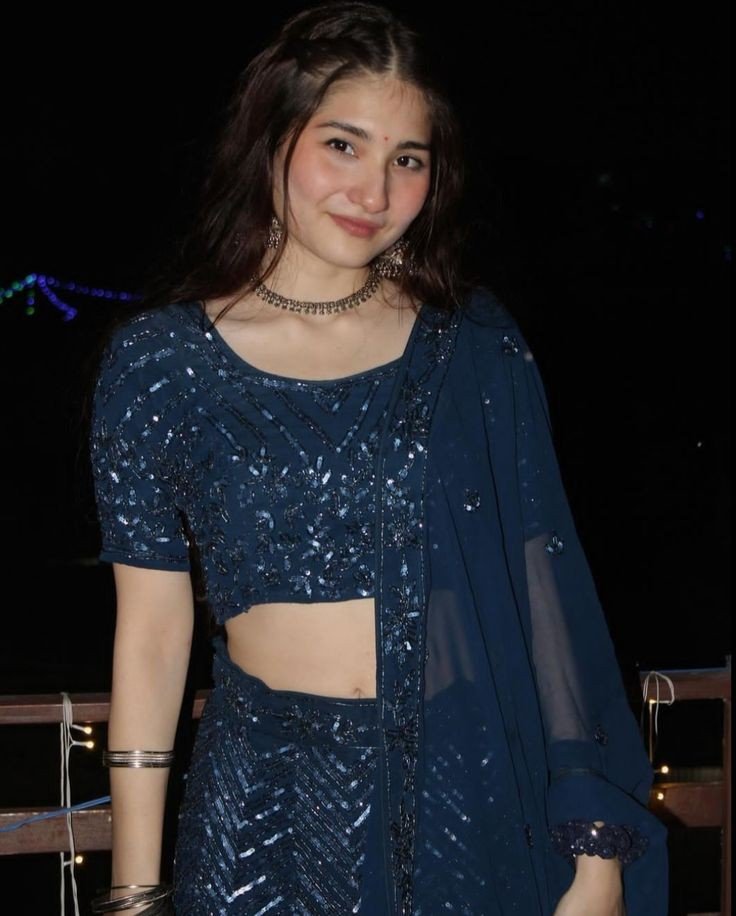 ladki ka photo achcha wala