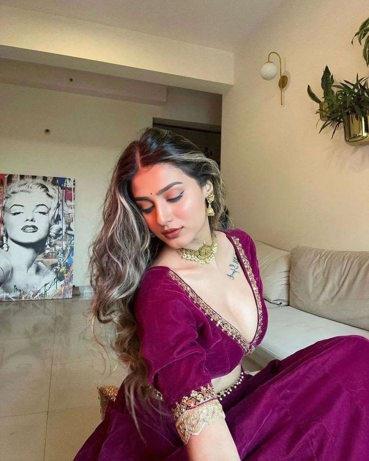 ladki ki dp acche se