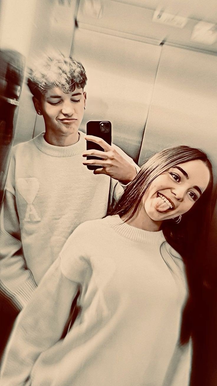 love couple dp for instagram anime