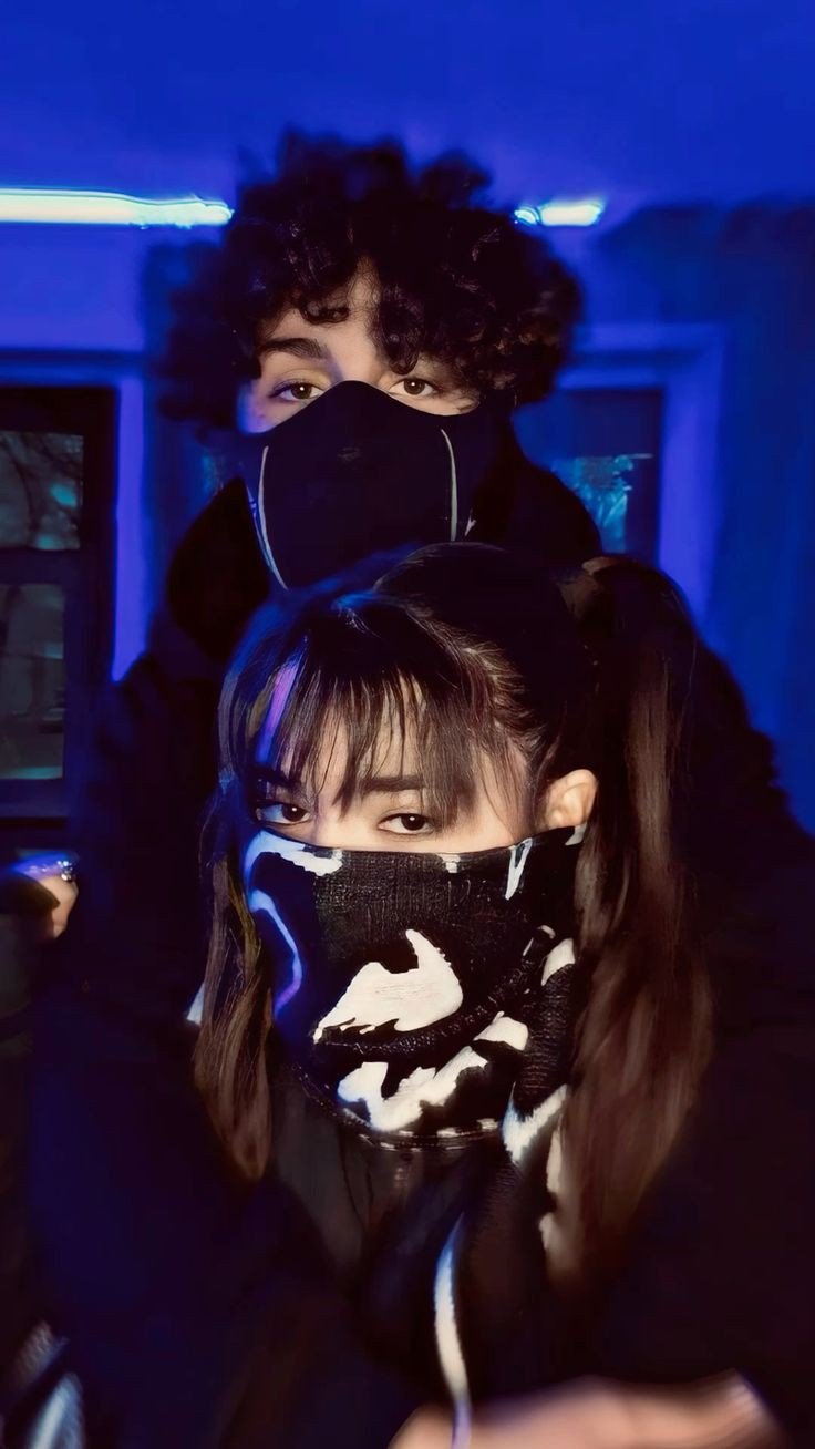 romantic love couple dp for instagram anime