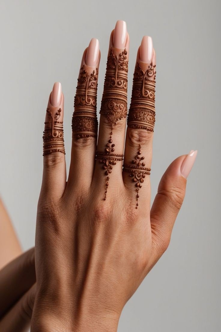 stylish back hand mehndi design
