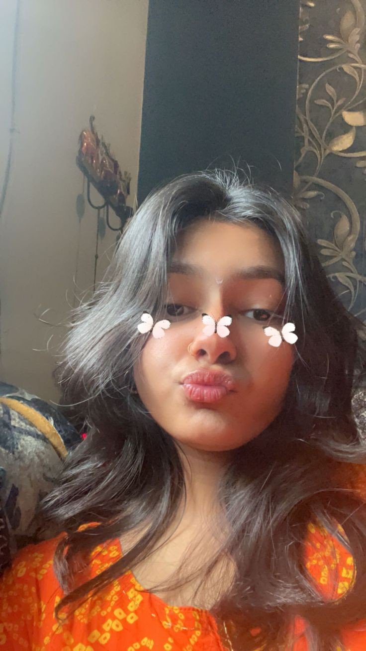 stylish real simple girl image